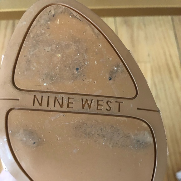 Nine West leather lace-up heels - 7 - Picture 6 of 6